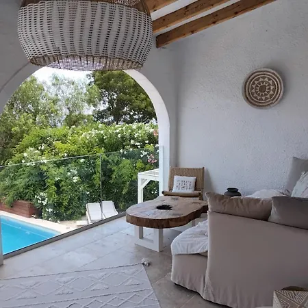 Beautiful Ibiza-style Villa